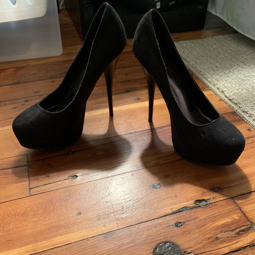 Charlotte Russe Black High Heeled Pumps